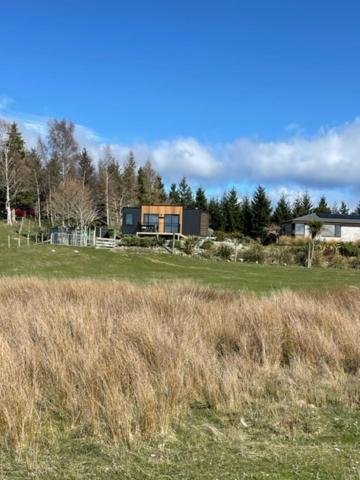 Boutique Tiny House - Te Anau Country Accommodation Buitenkant foto
